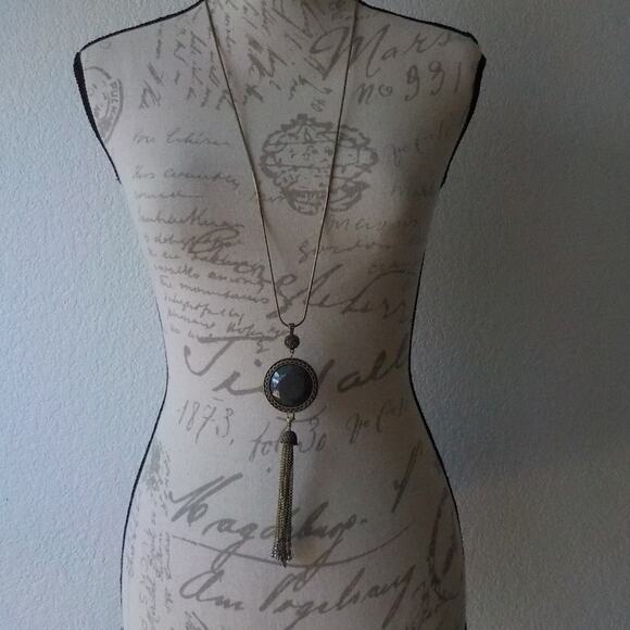 Long Golden Chain Necklace with Round Accent in Red Gray Golden Tassels Crystals - Picture 2 of 8